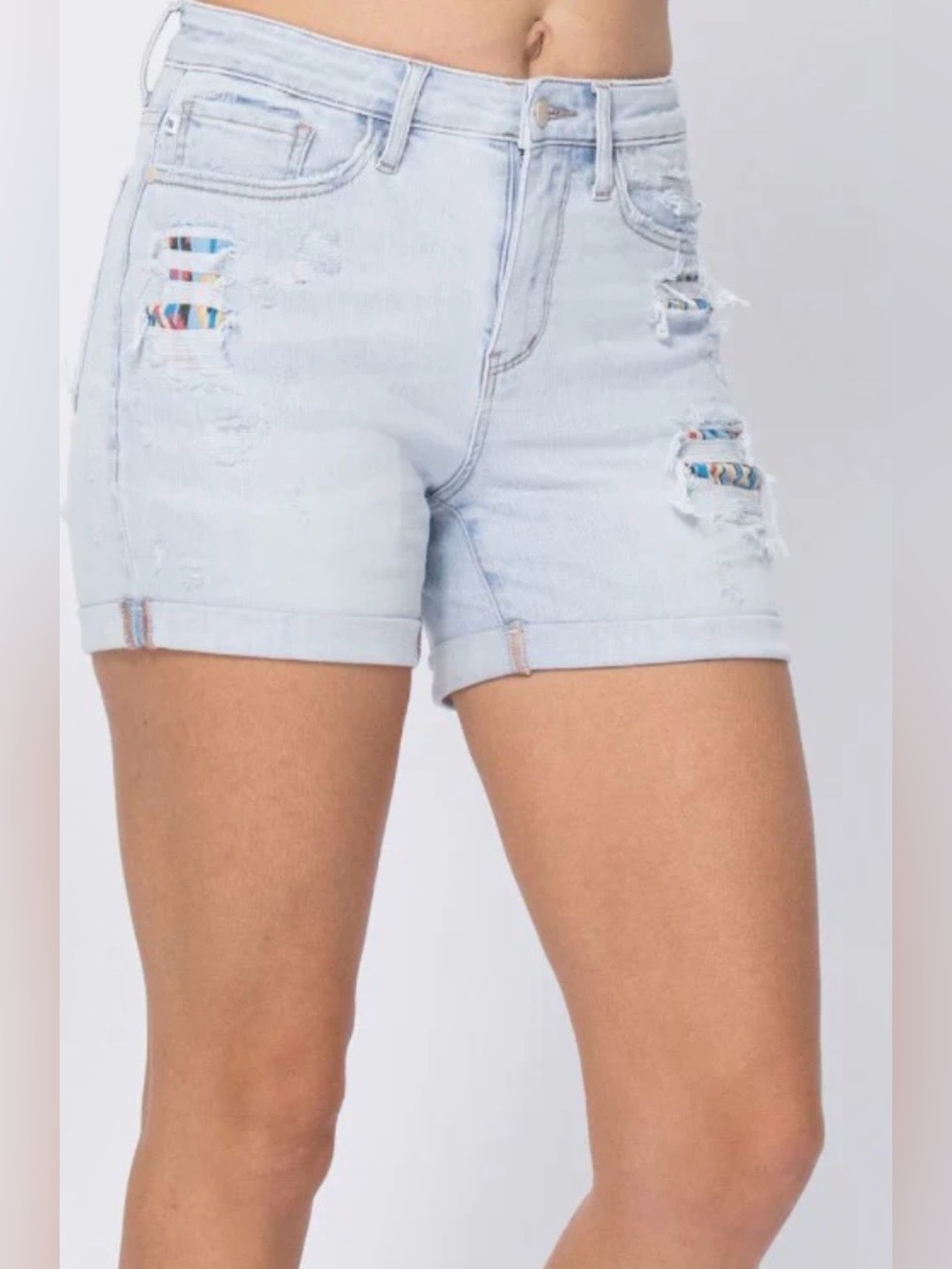 *JUDY BLUE* High Rise Light Wash Cuffed Shorts